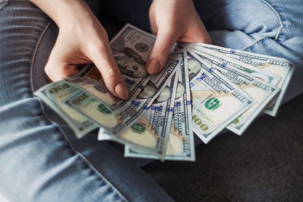 Reconciliate con tus finanzas y mejora tu relación con el dinero